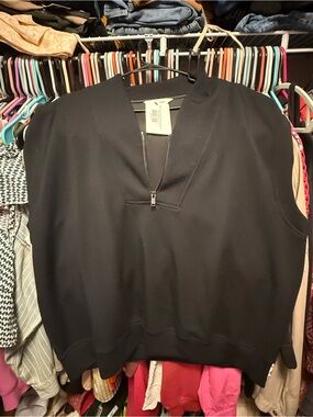 Women's Black Half-Zip Pullover Hoodie - Unbranded